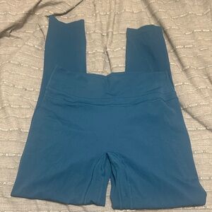 EUC Tom Tiger Dark Teal Laser Cut Butt Scrunch Athletic Leggings